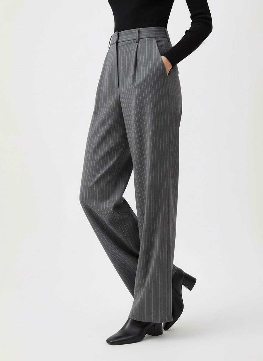 PANTALON À RAYURES FINE LIGNE