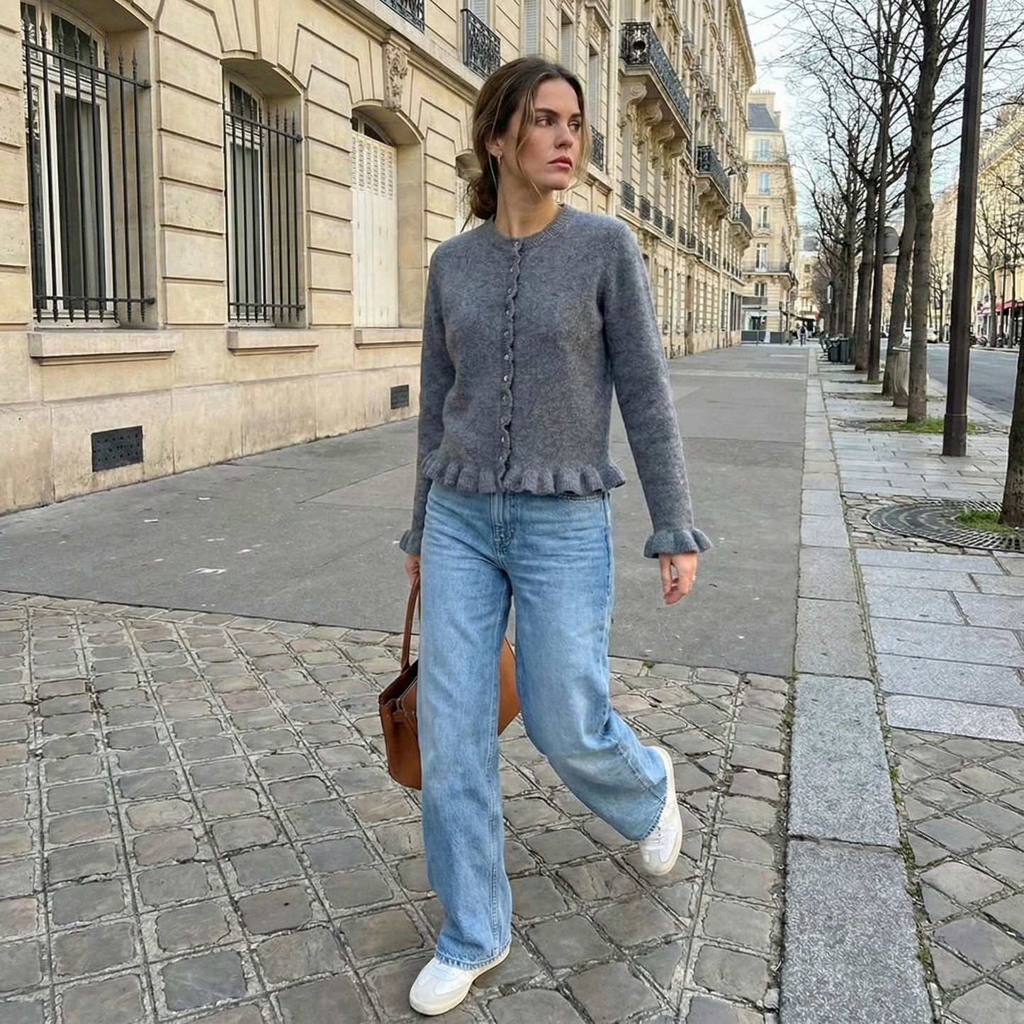 CARDIGAN AJUSTÉ À FINITIONS ONDULÉES