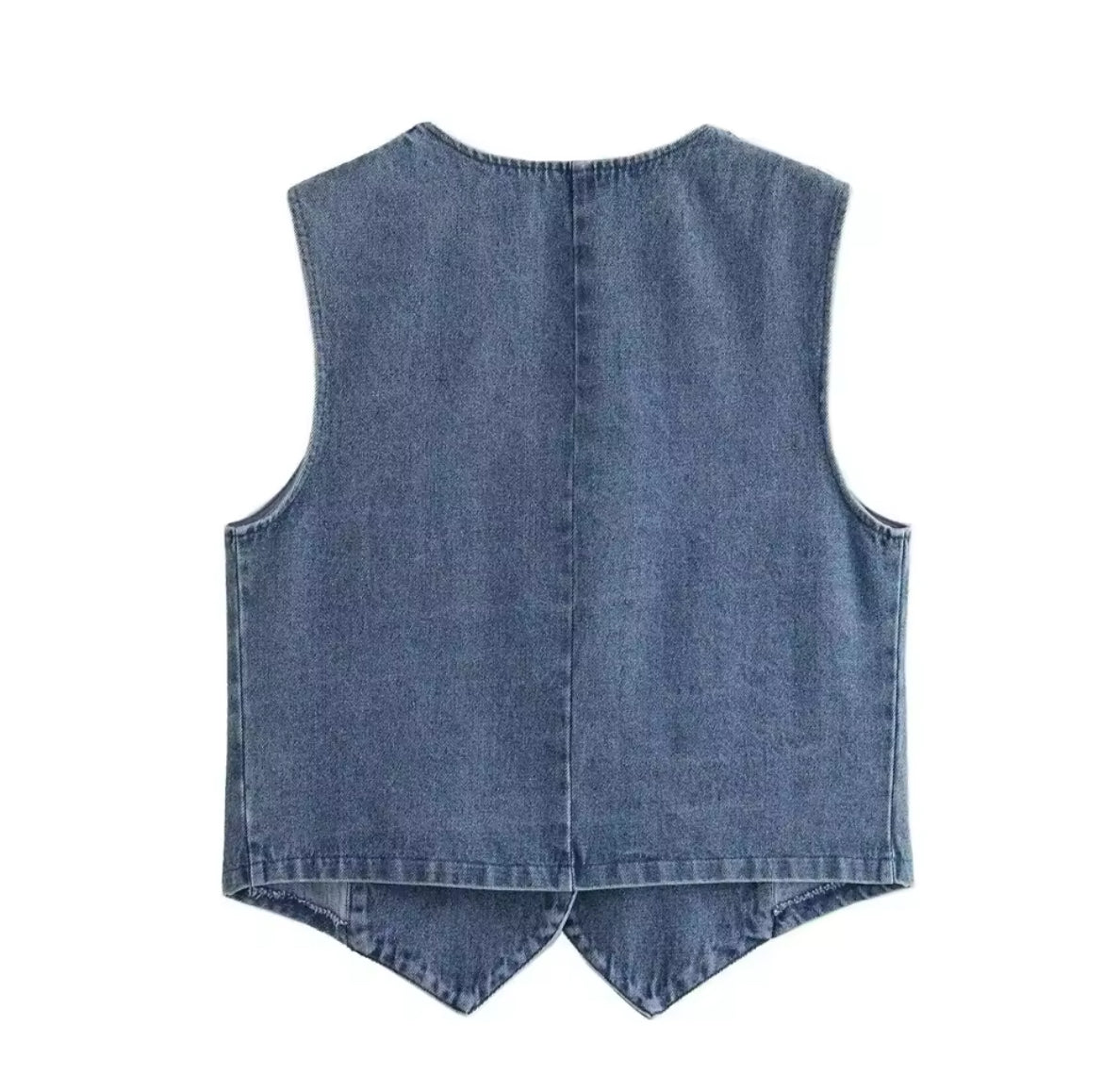 GILET EN JEAN À BOUTONS MÉTALLIQUES