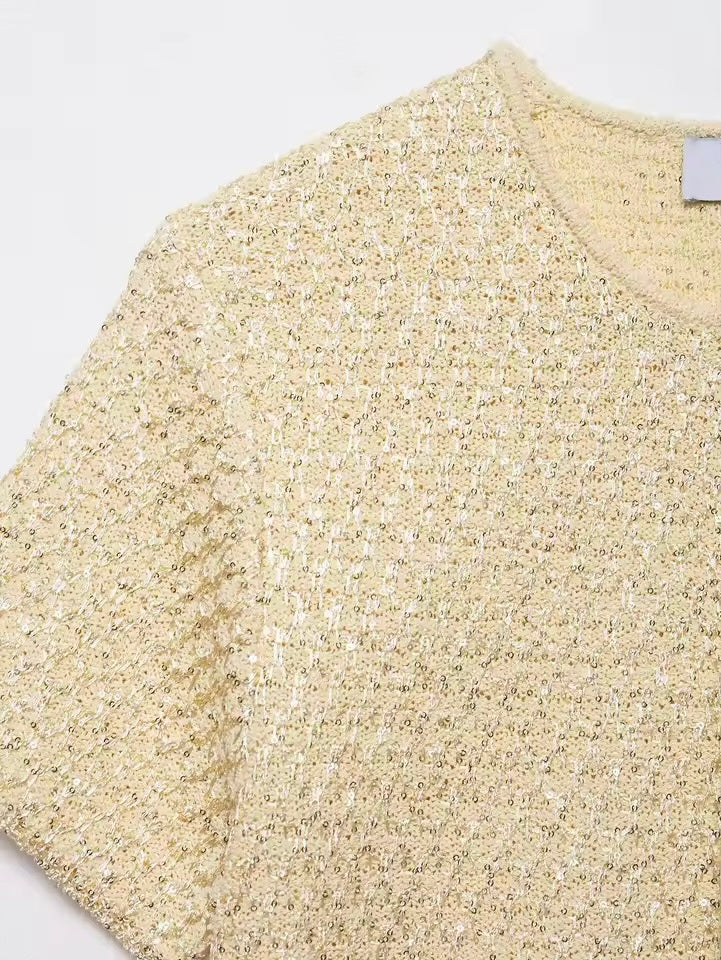 TOP EN MAILLE À SEQUINS