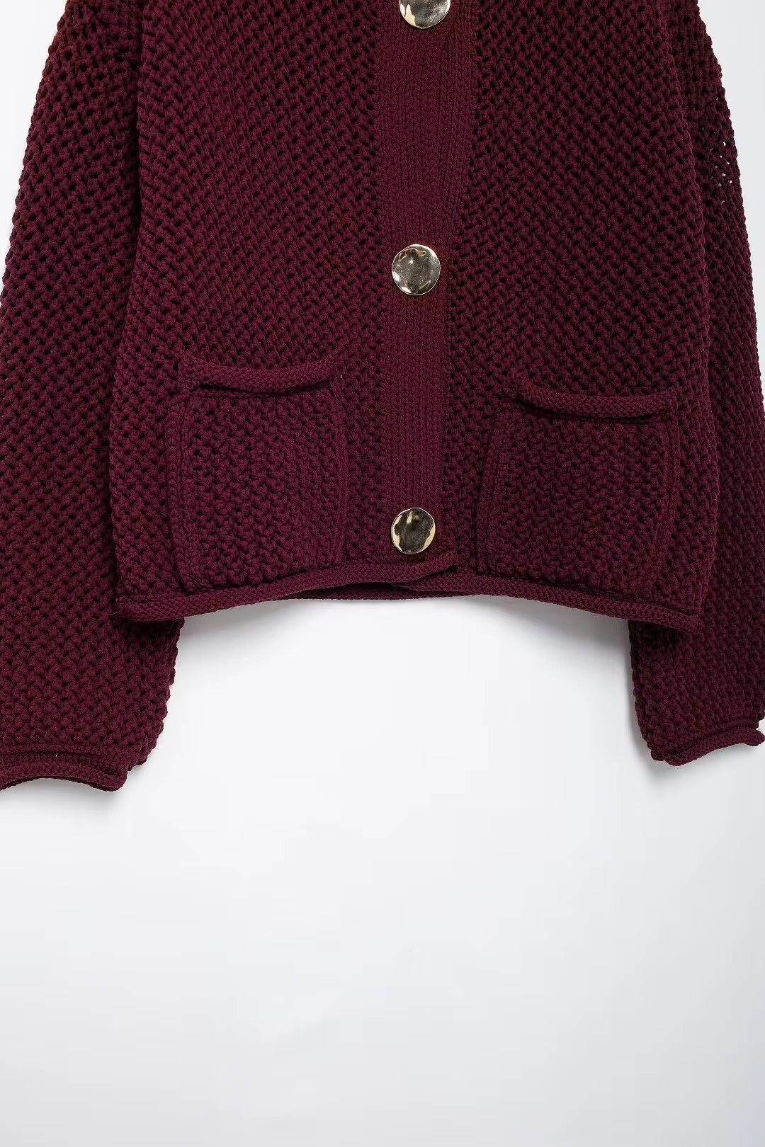 Knitted cardigan • Women