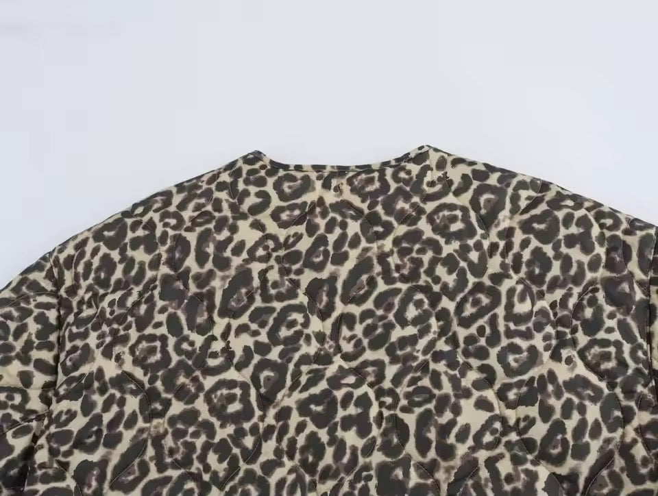 VESTE MATELASSÉE IMPRIMÉ LÉOPARD