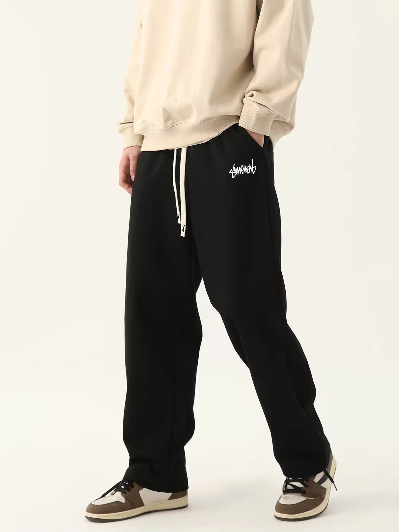 JOGGING À LACETS • HOMME
