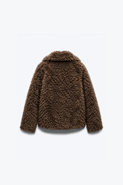 MANTEAU EFFET FOURRURE BOUCLÉE