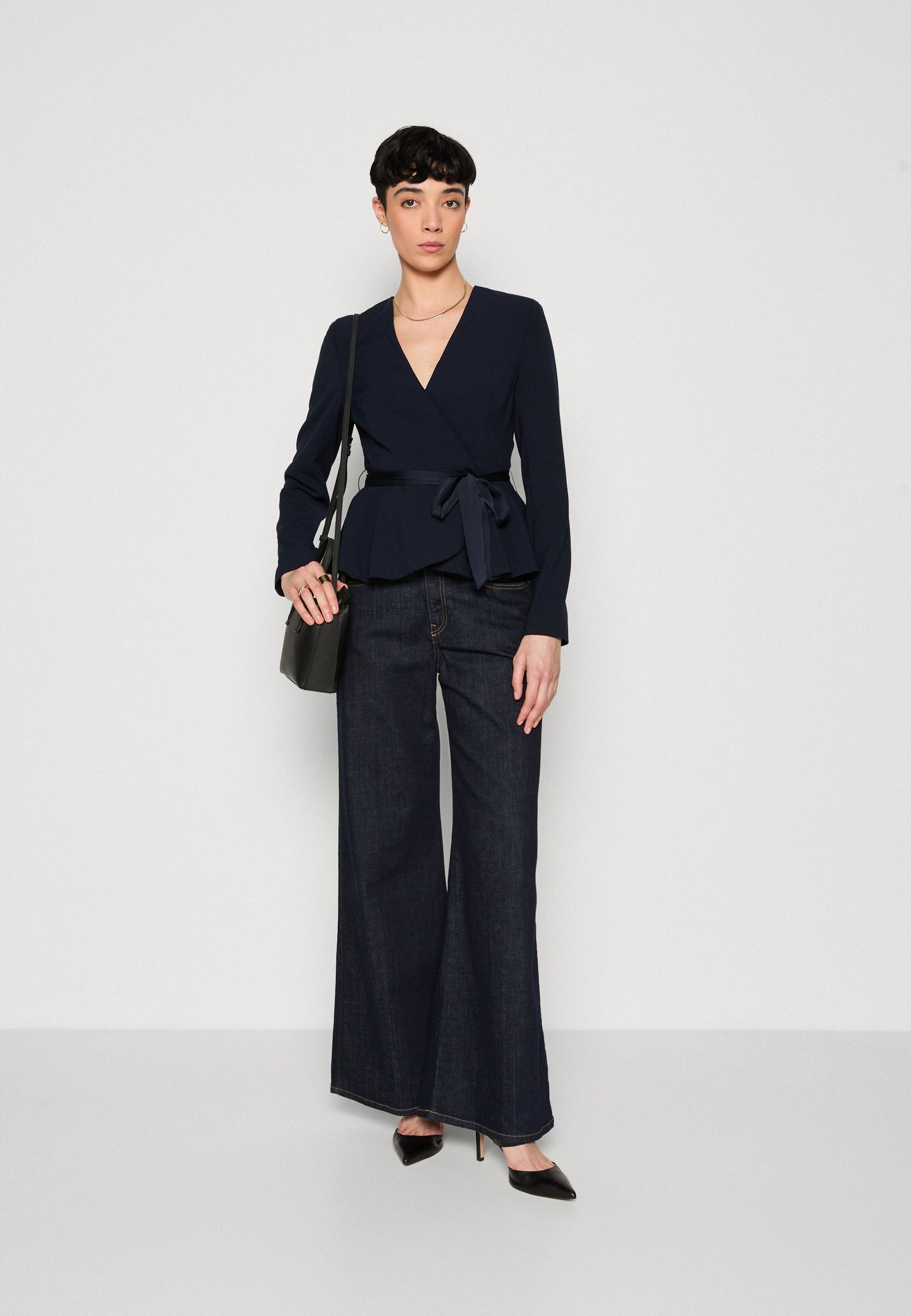 BLAZER CROISÉ À CEINTURE