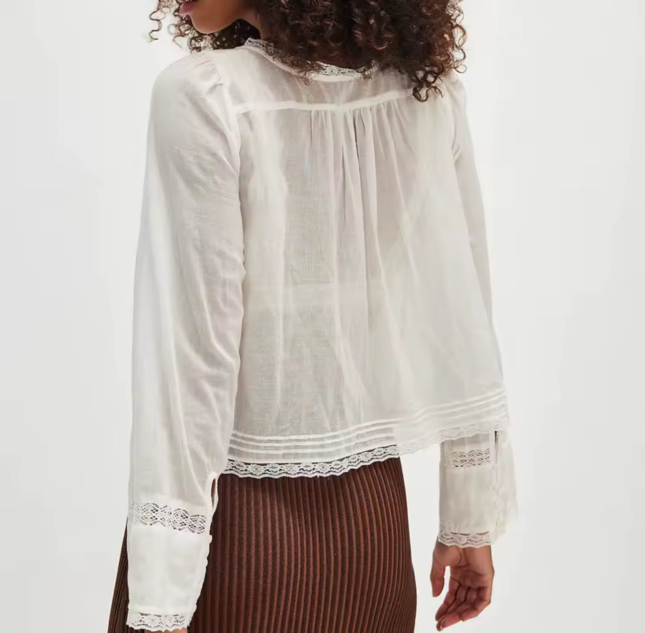 BLOUSE BOHÈME EN COTON BRODÉ