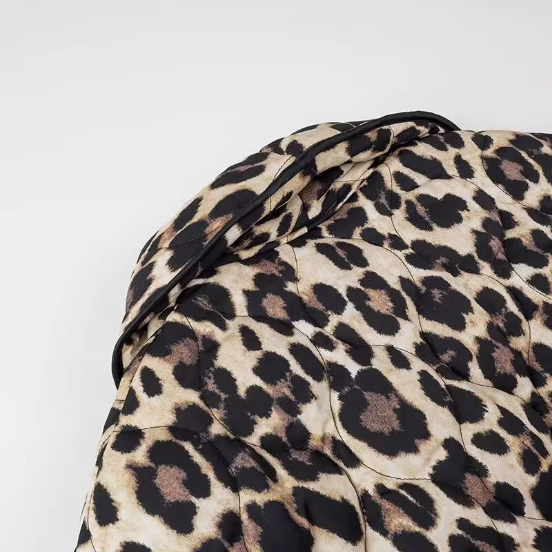 Giacca con stampa leopardata