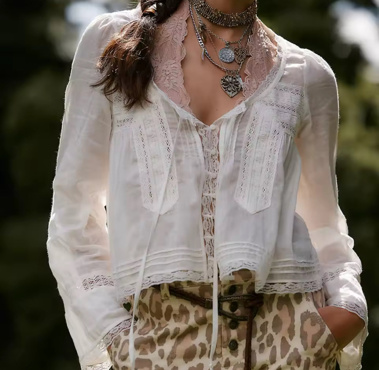 BLOUSE BOHÈME EN COTON BRODÉ