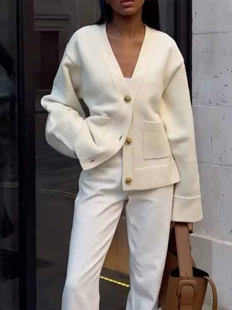 GILET IN MAGLIA CON SCOLLO A V