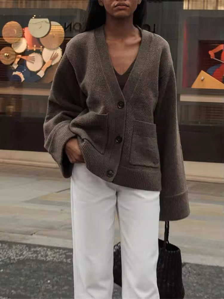 GILET IN MAGLIA CON SCOLLO A V