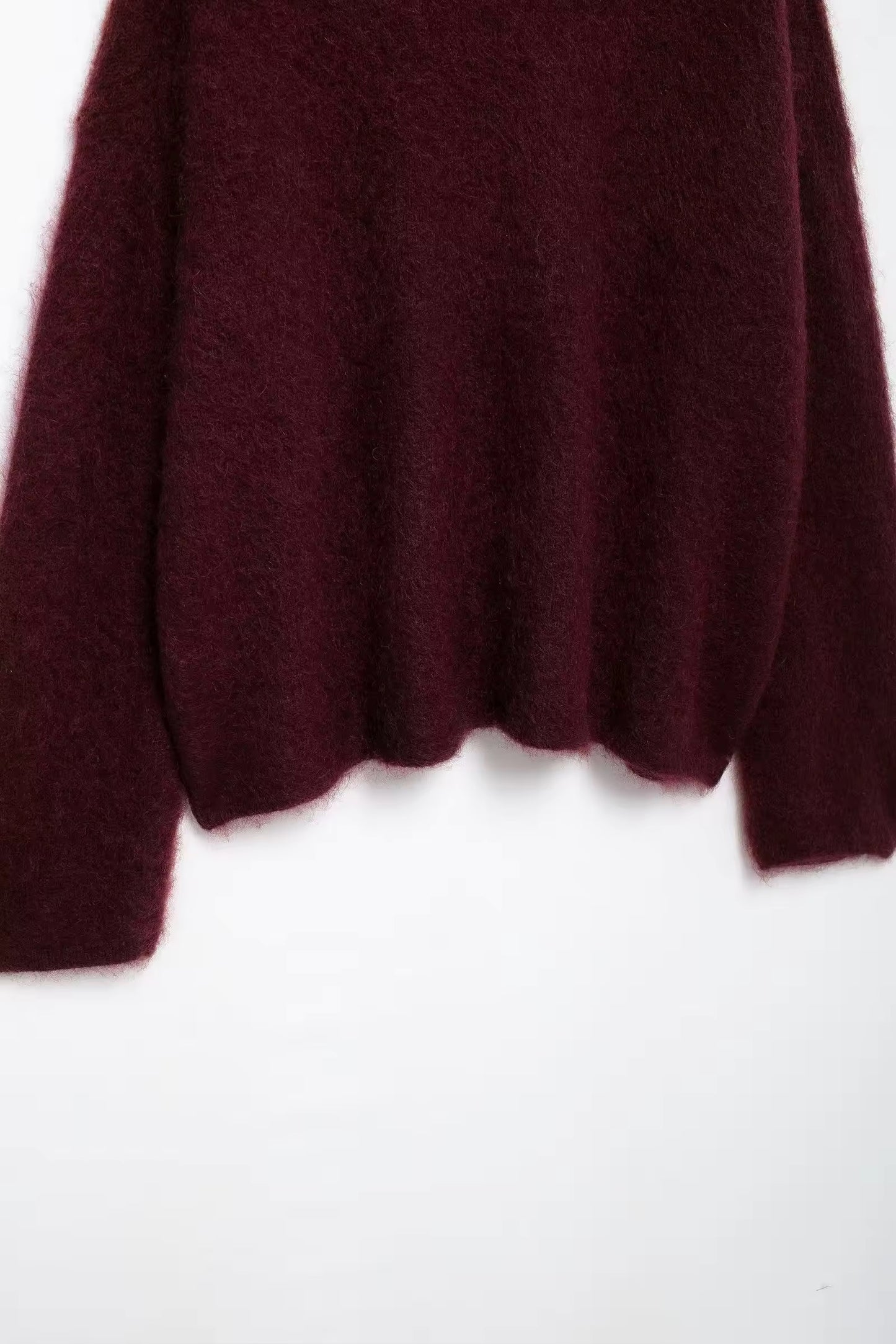 PULL FLUFFY À COL ROND