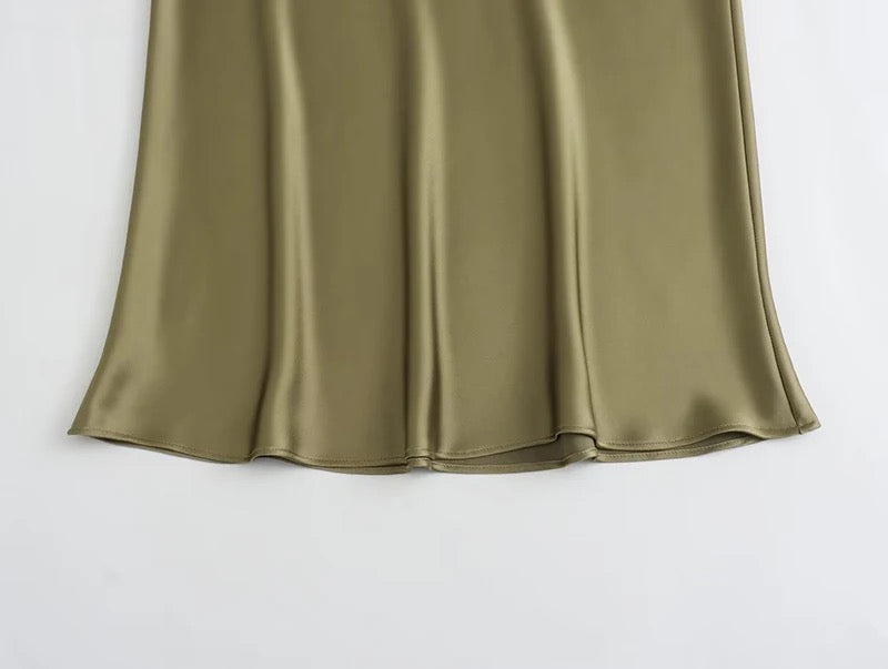 Satin skirt • Women