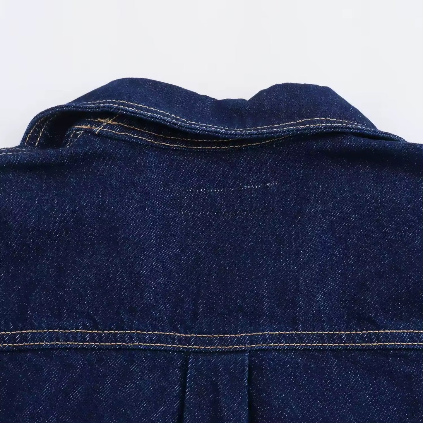 ENSEMBLE SHORT & CHEMISE EN JEAN