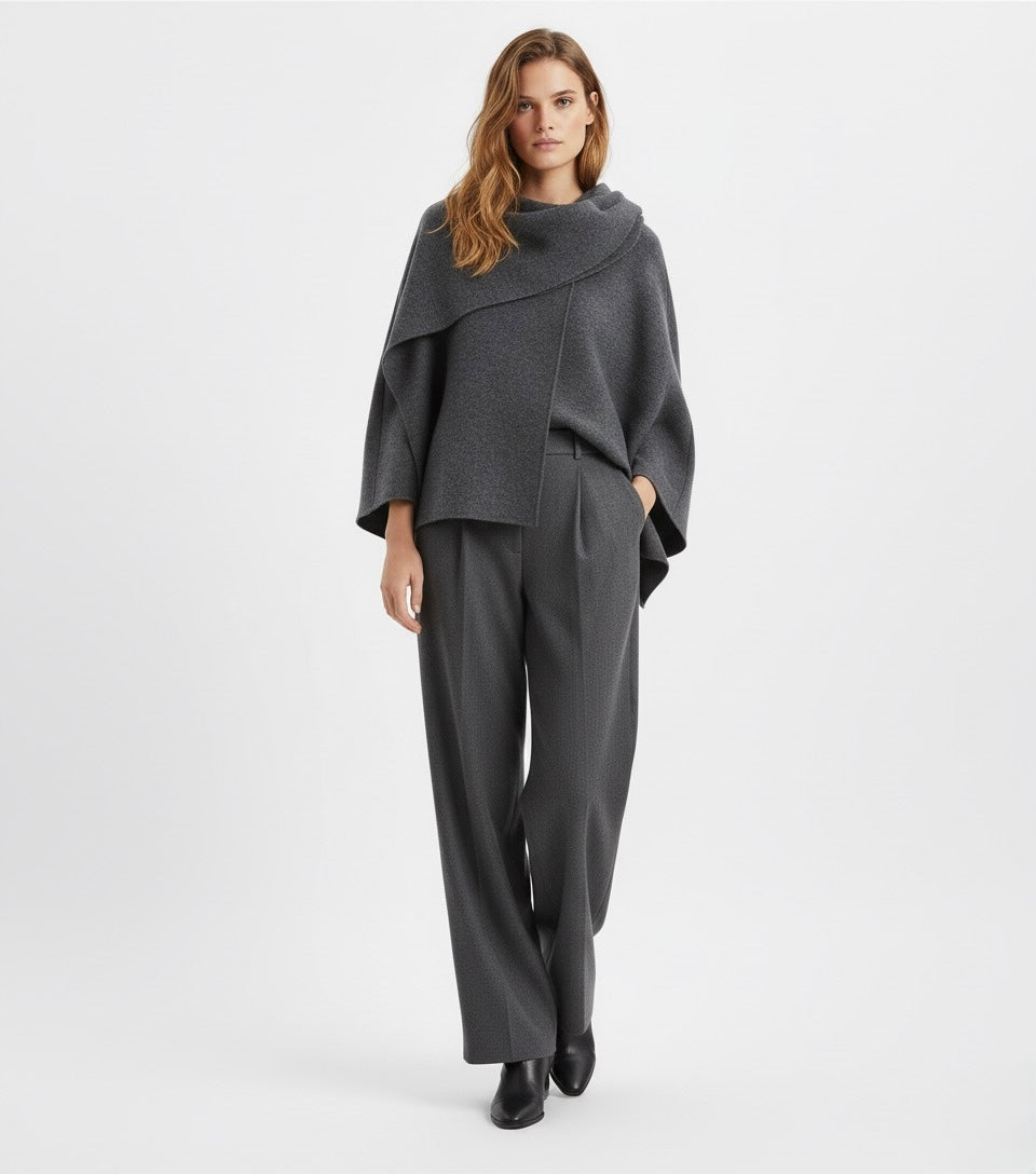 MANTEAU STRUCTURÉ À DRAPÉ INTÉGRÉ