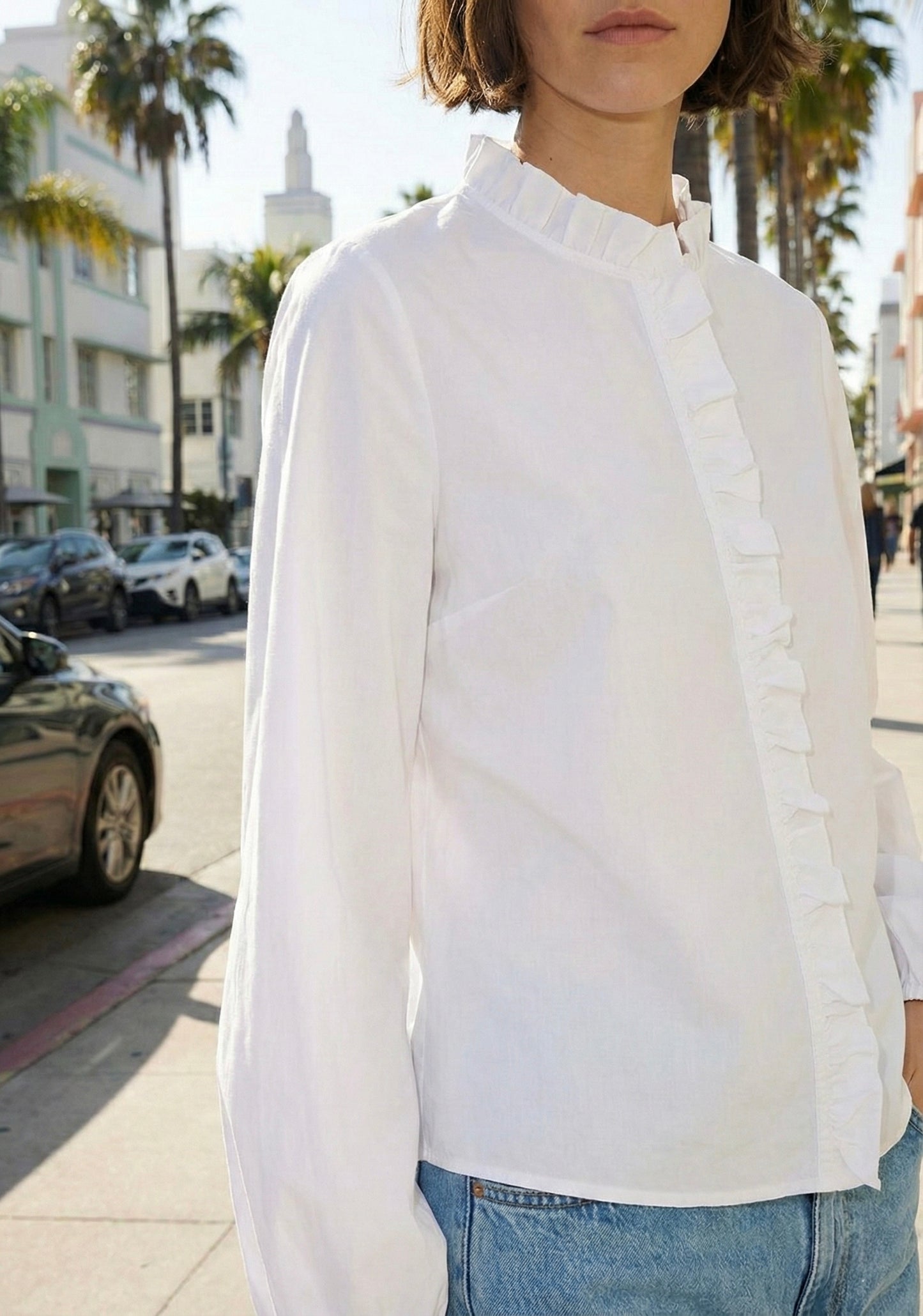 BLOUSE COL MONTANT À FRONCES