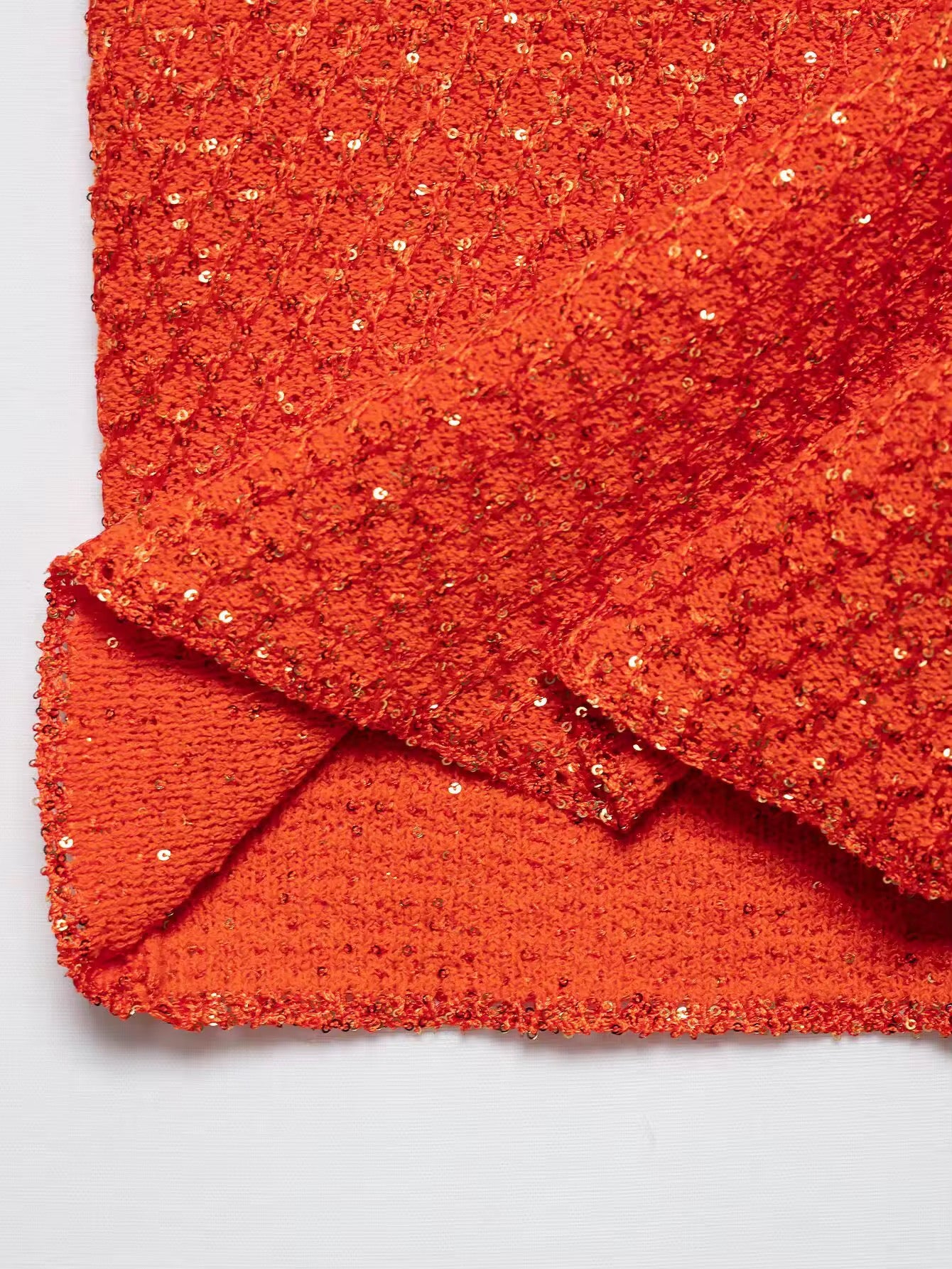 TOP EN MAILLE À SEQUINS