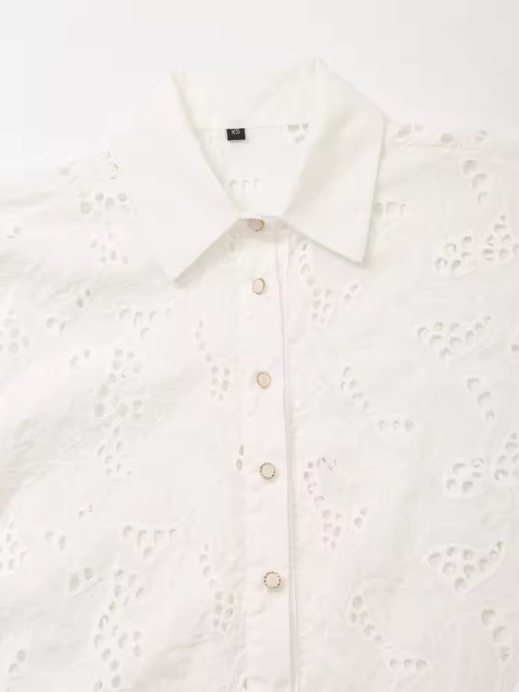 CHEMISE EN BRODERIE FLORALE