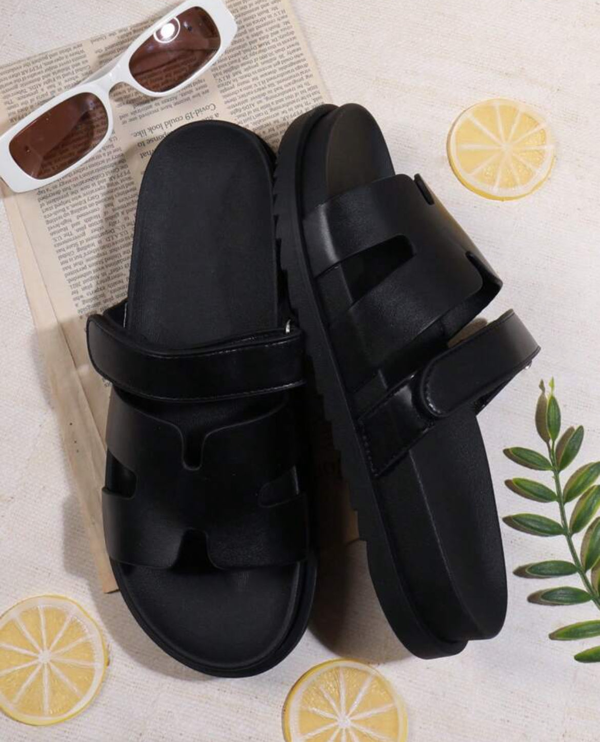 MULES PLATES EN CUIR PU