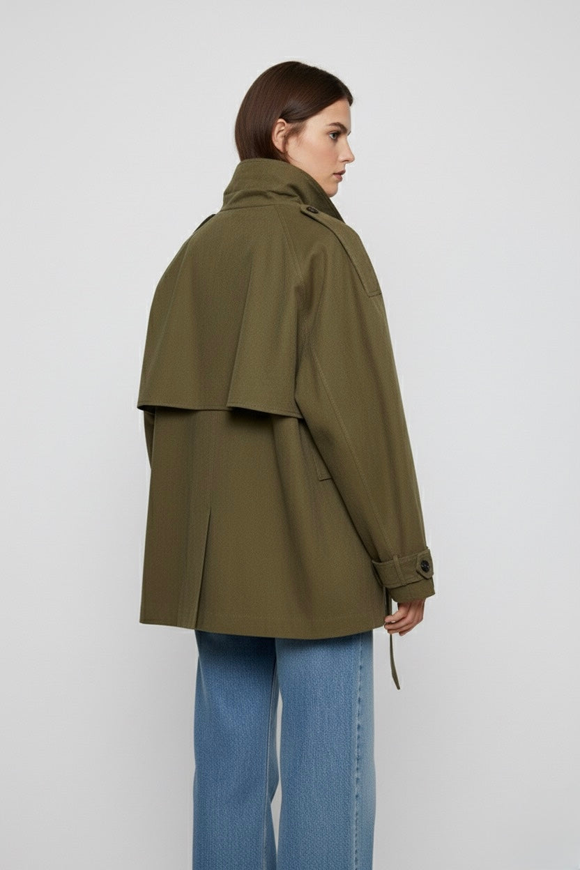 VESTE STRUCTURÉE À COL MONTANT