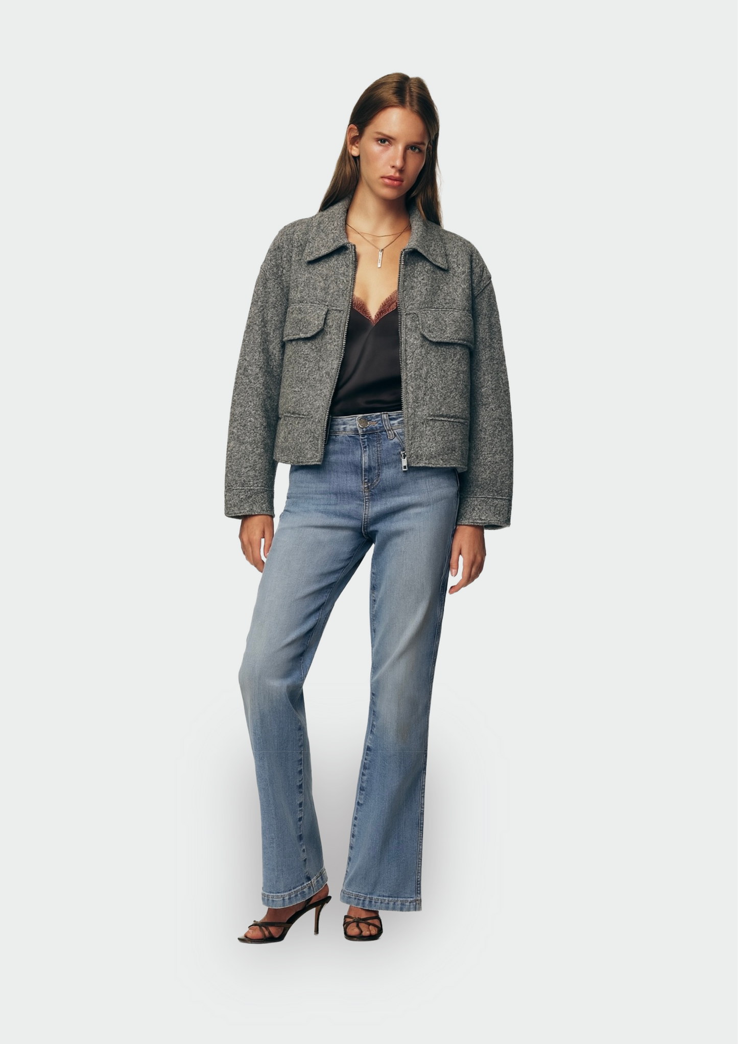 VESTE COURTE EN MAILLE