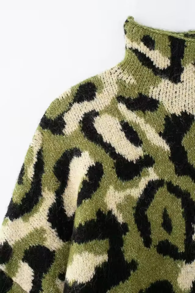 Military turtleneck • Women