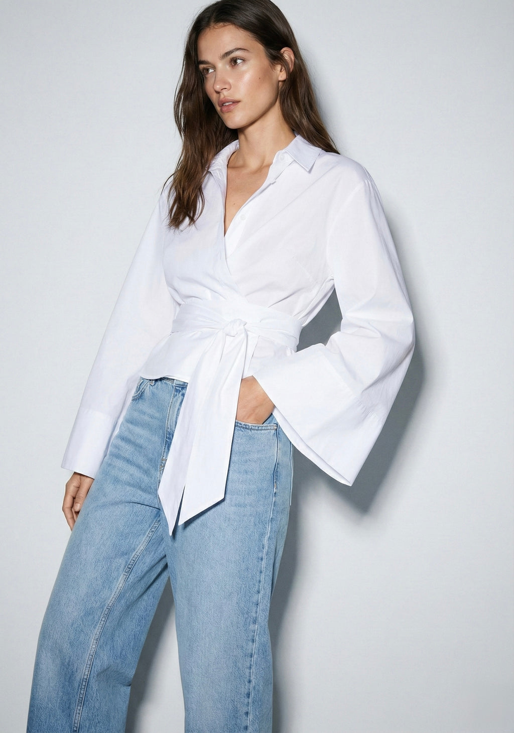 BLOUSE PORTEFEUILLE À CEINTURE