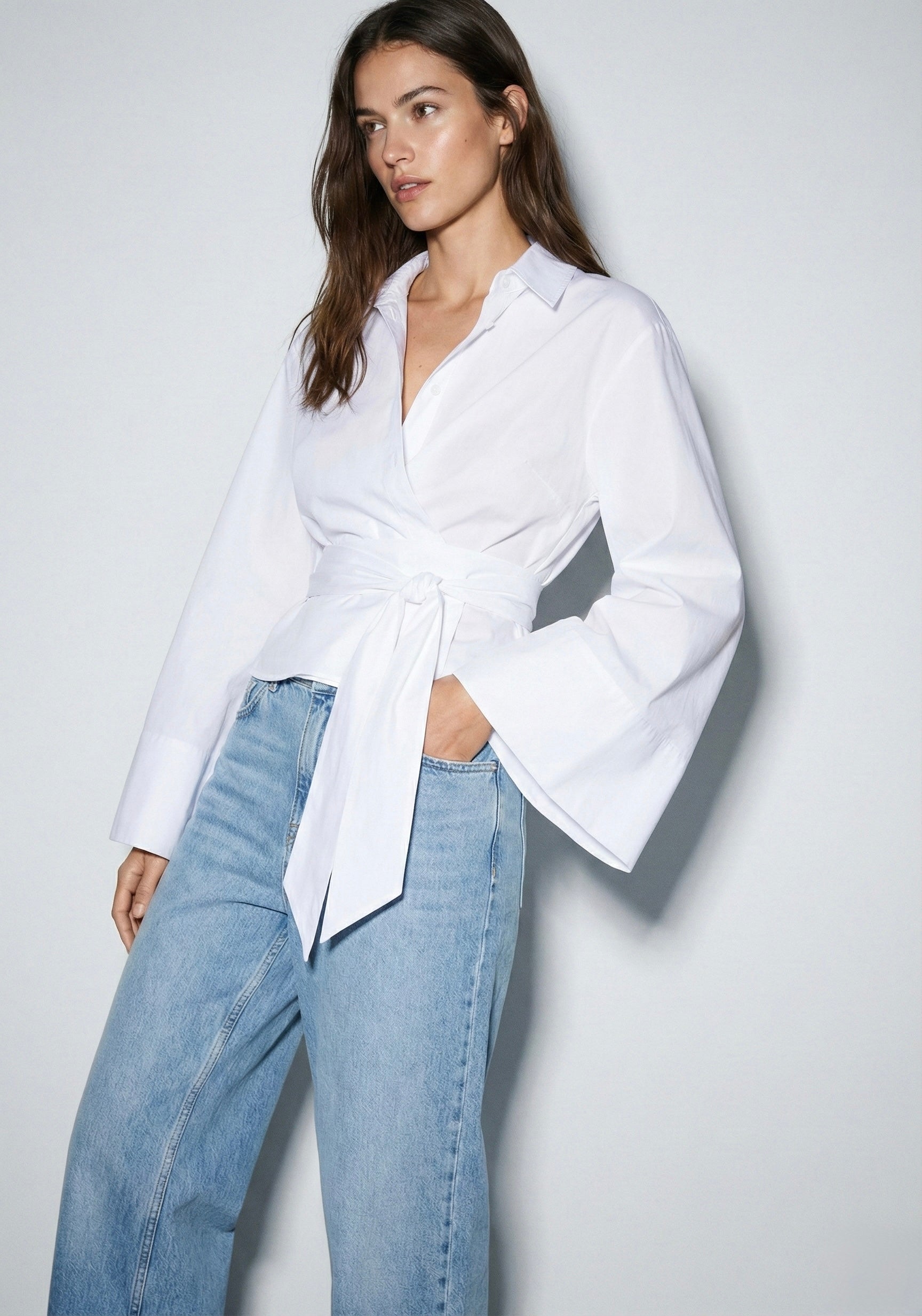 BLOUSE PORTEFEUILLE À CEINTURE