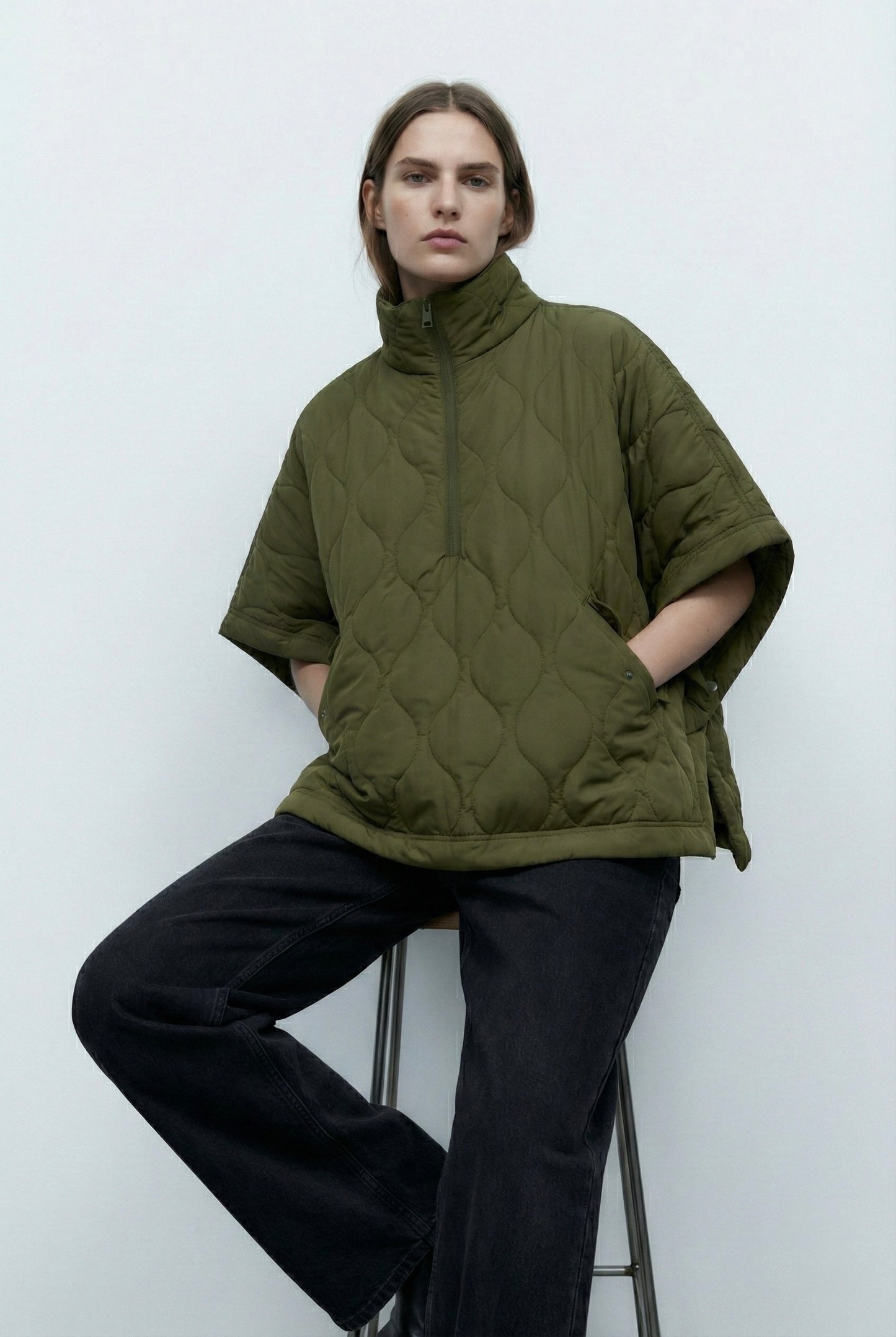 CAPE MATELASSÉE À ZIP CENTRAL