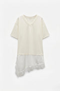 T-SHIRT ASYMÉTRIQUE AVEC DENTELLE