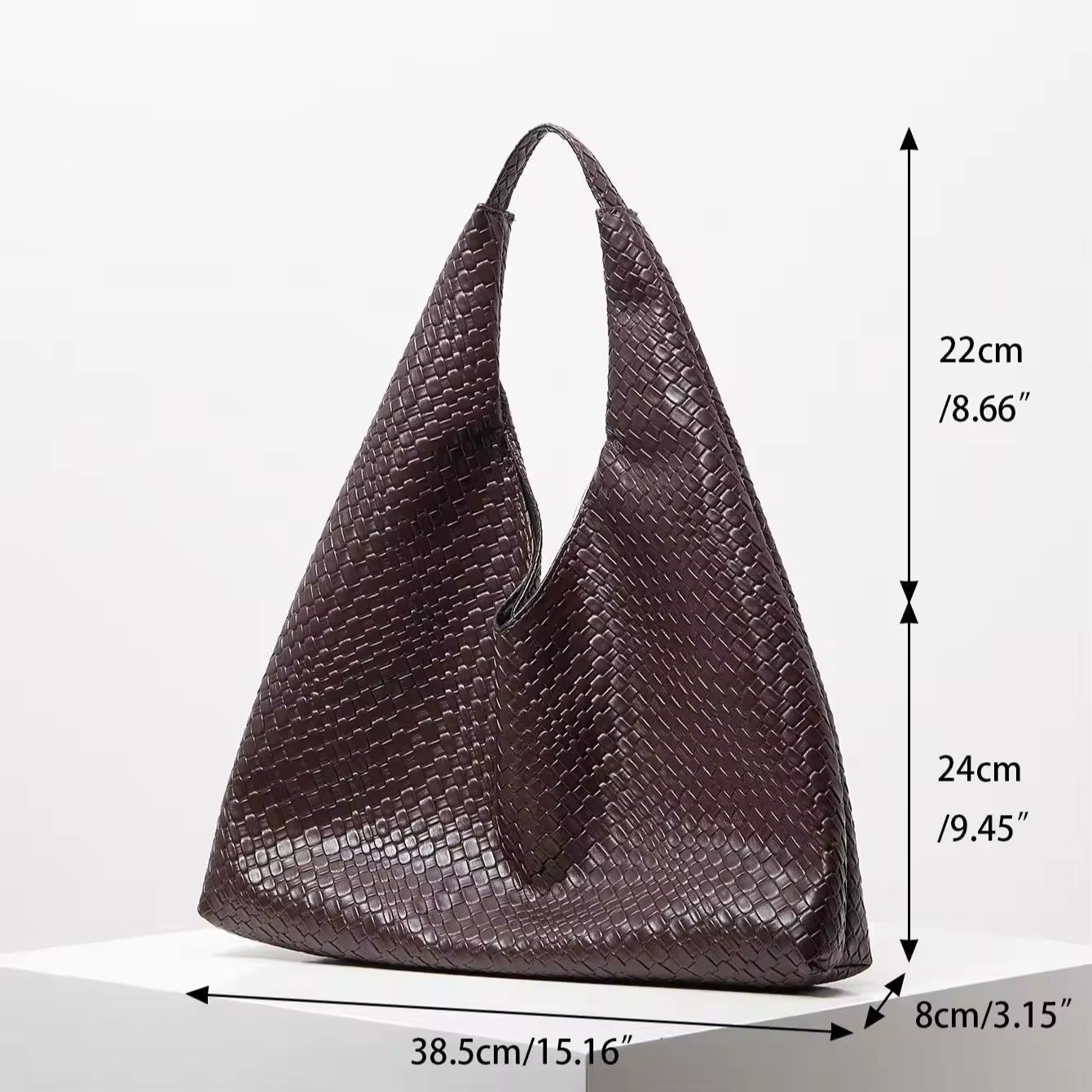 Sac à main a motifs tissés