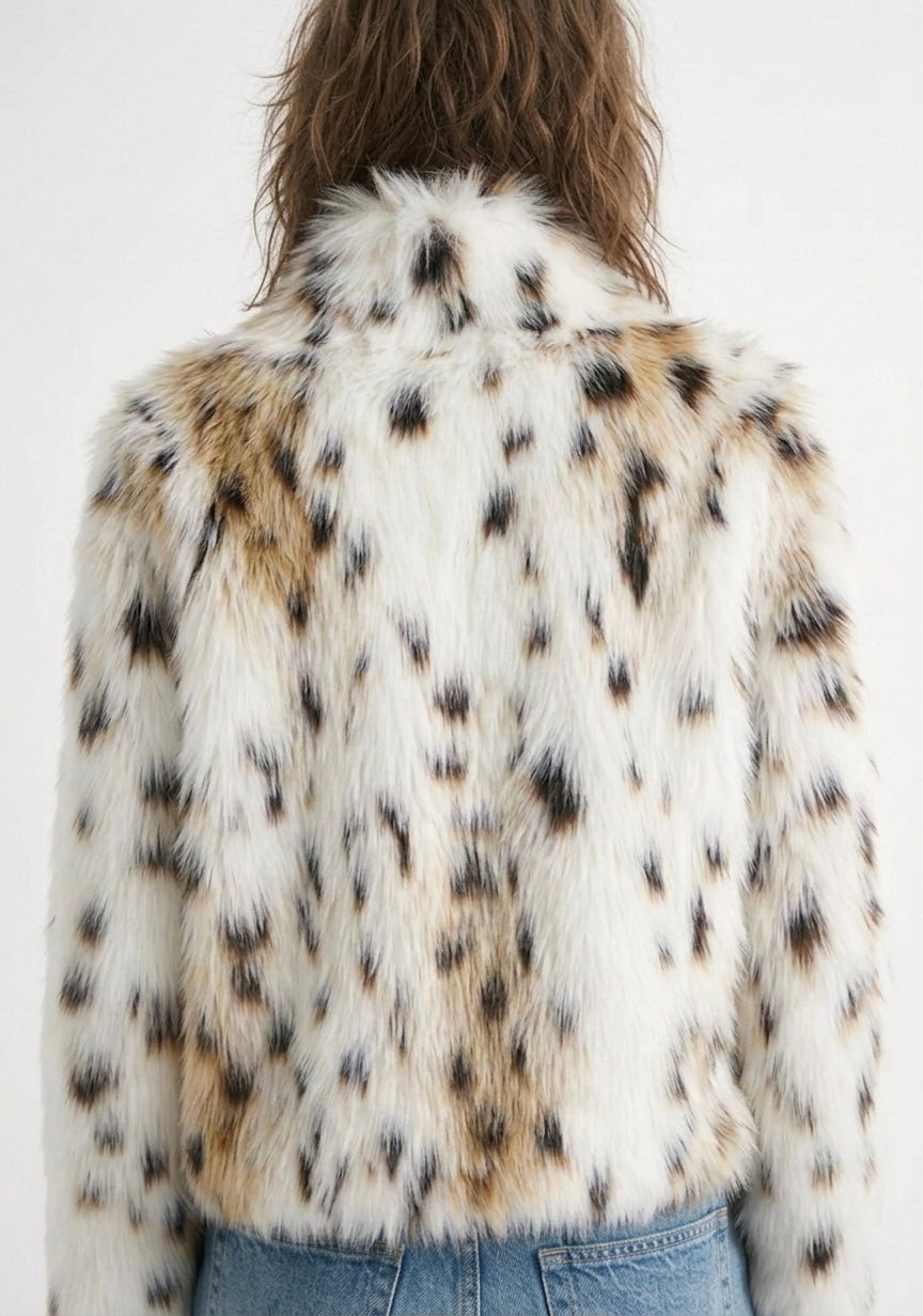 MANTEAU  EFFET FOURRURE IMPRIMÉ FAUVE