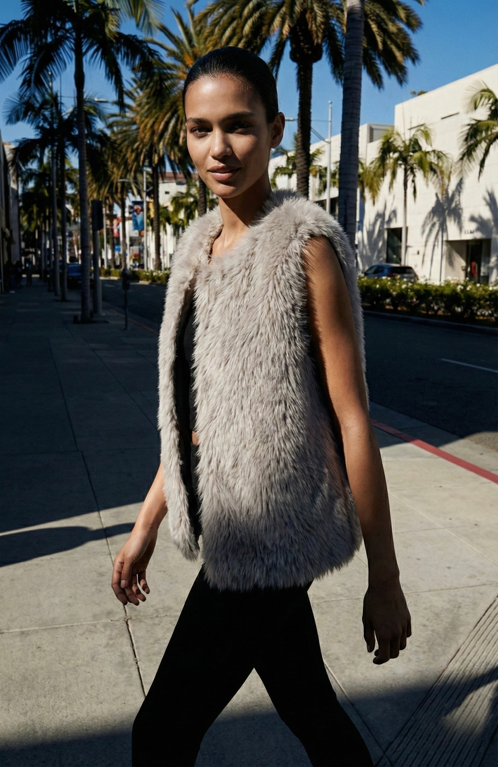 Fur effect jacket • Women