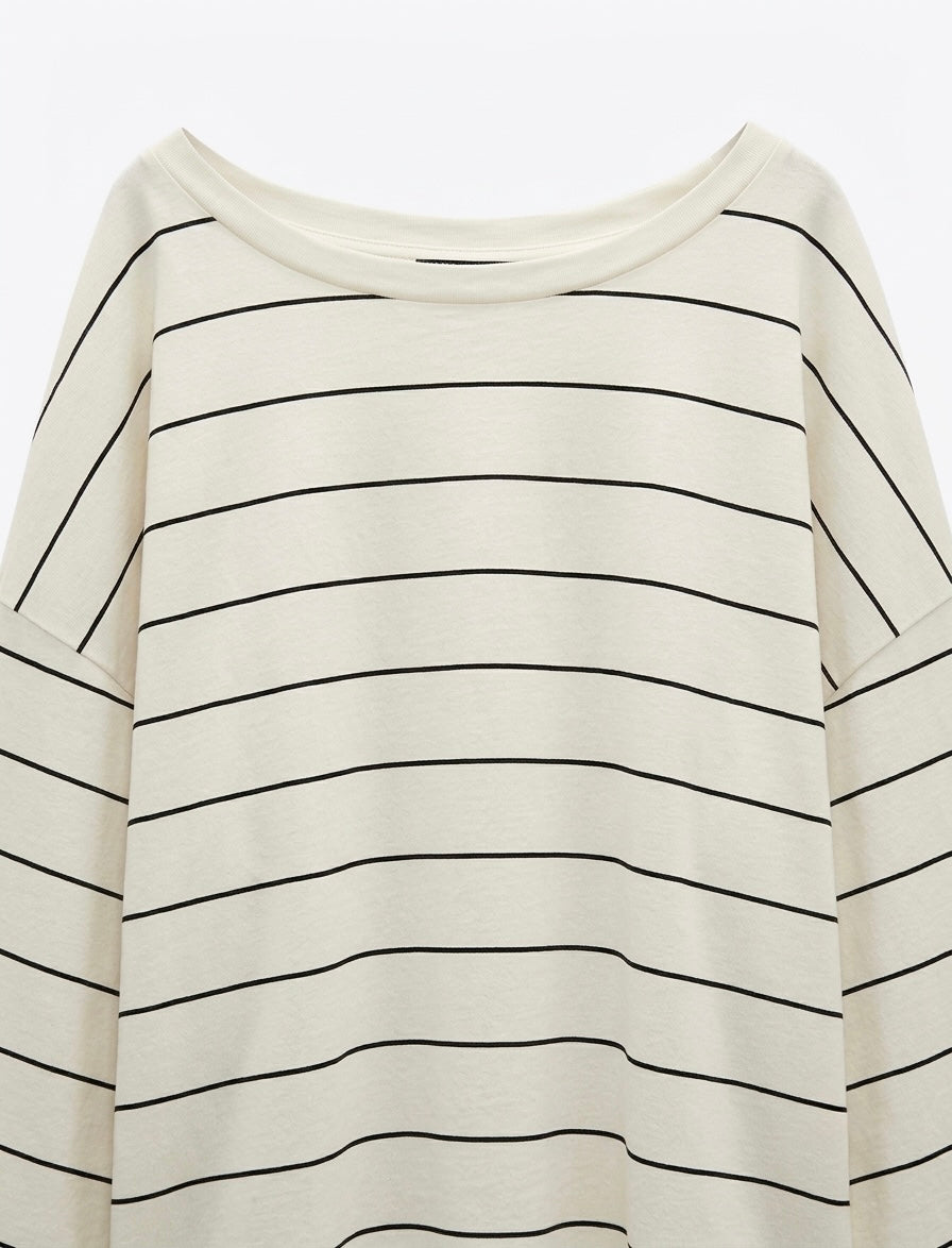 T-SHIRT OVERSIZE À LARGES MANCHES