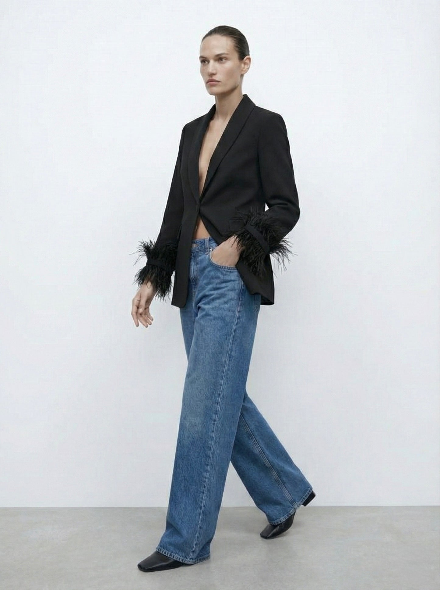 BLAZER LONG AVEC DÉTAILS PLUMES