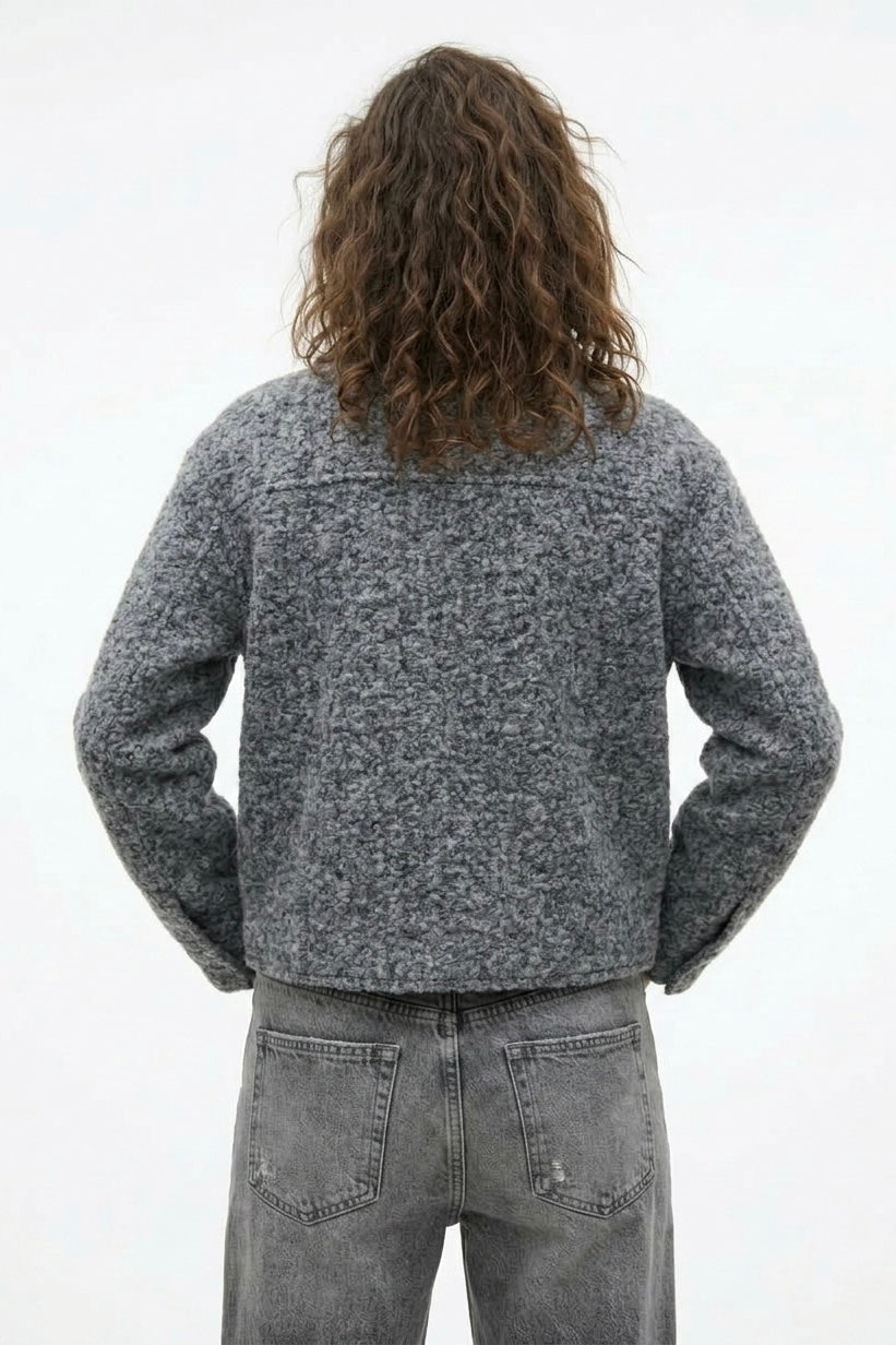 VESTE COURTE EN MAILLE