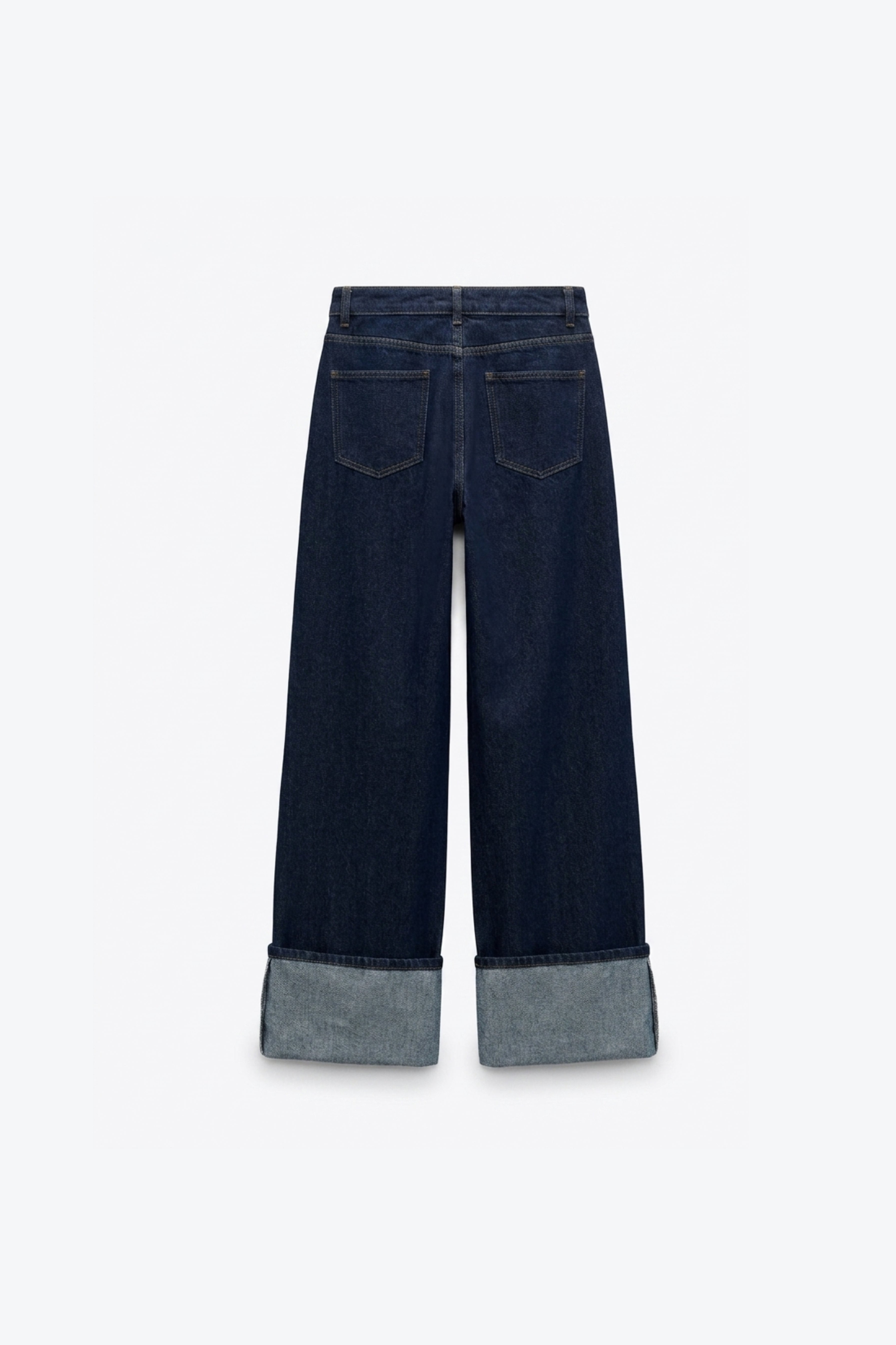 JEANS LARGE À GRAND REVERS