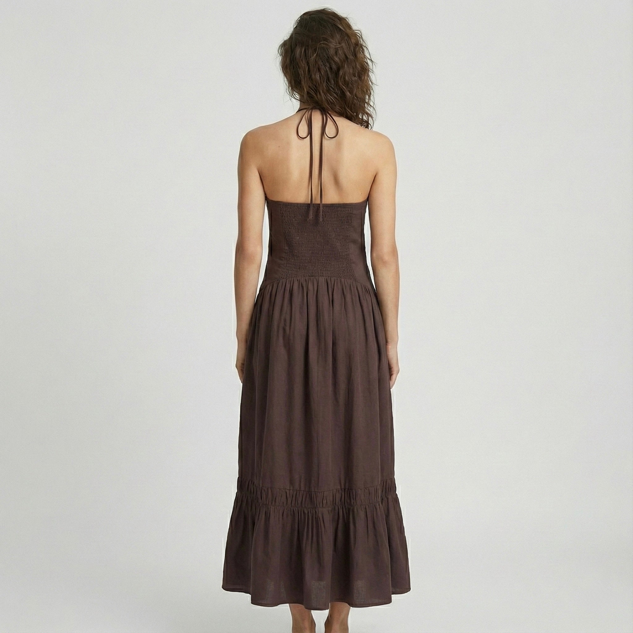 ROBE LONGUE À LIENS NUQUE ET DÉTAIL FLEUR