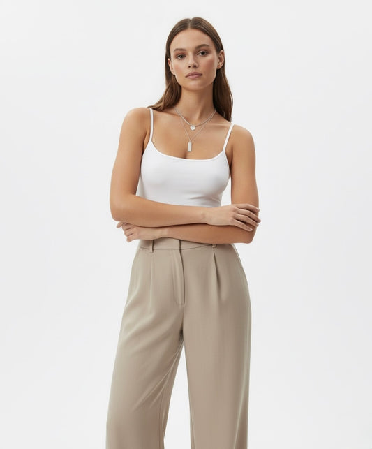 DÉBARDEUR FIN À BRETELLES