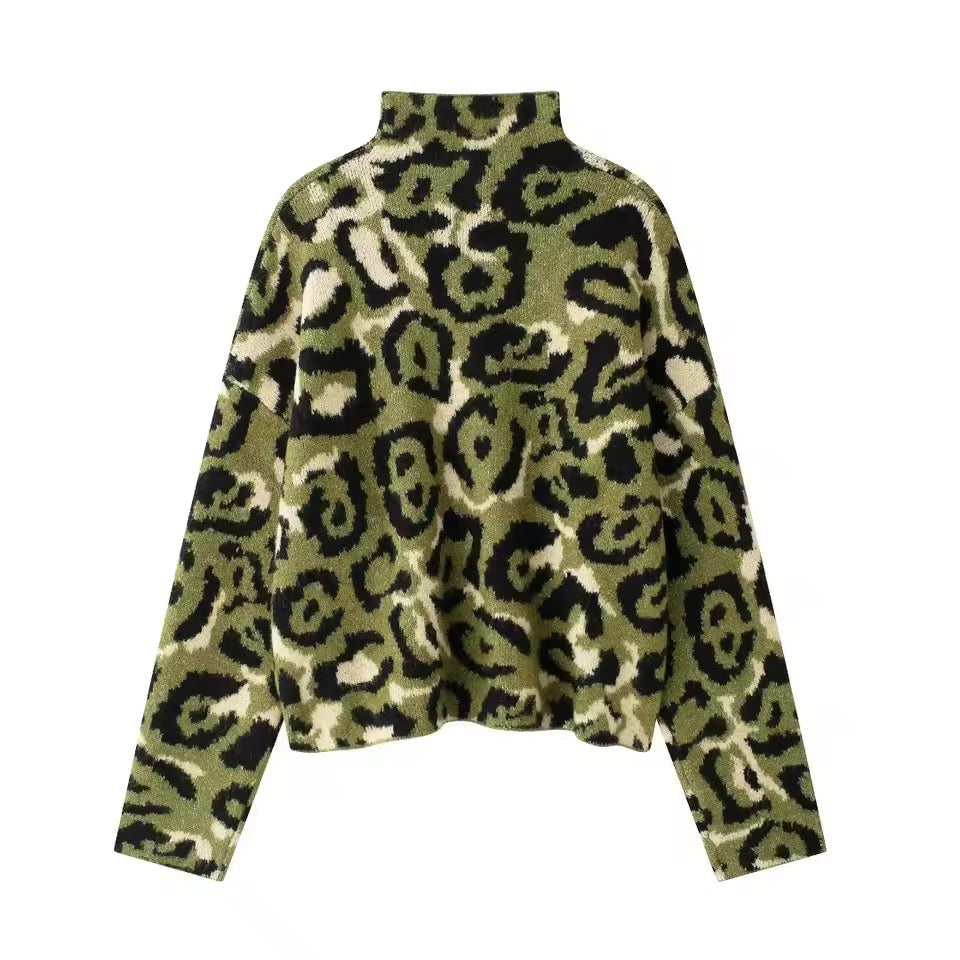 Military turtleneck • Women