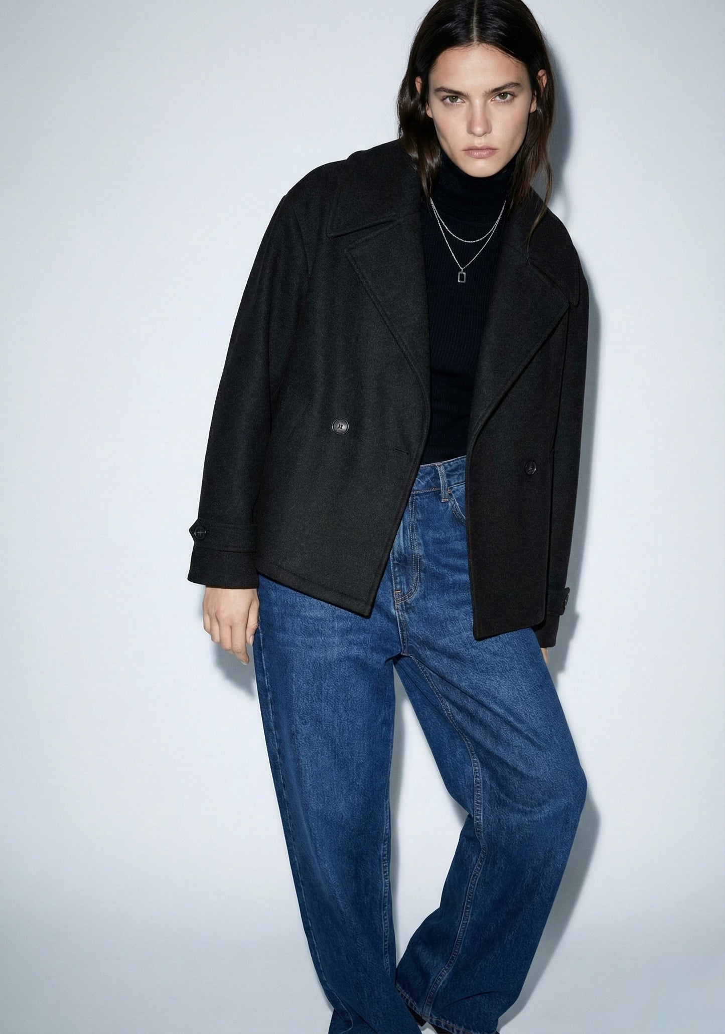 Buttoned jacket • Women