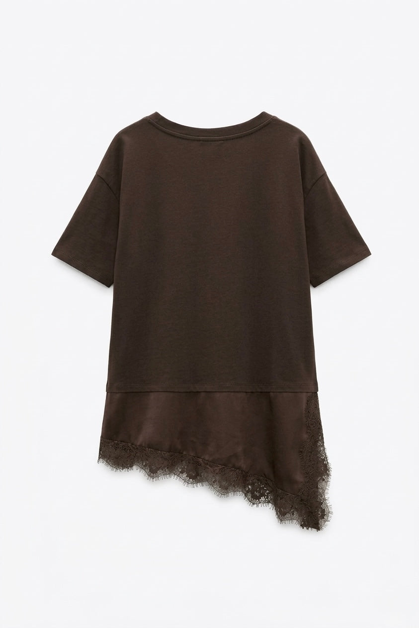 T-SHIRT ASYMÉTRIQUE AVEC DENTELLE