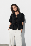 BLOUSE COURTE COL ROND MANCHES BOUFFANTES