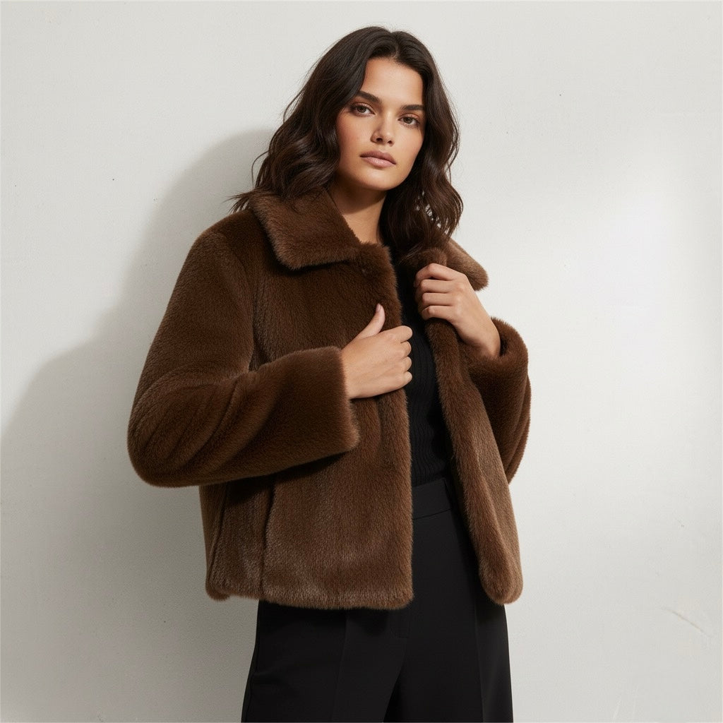 VESTE COURTE EFFET FOURRURE