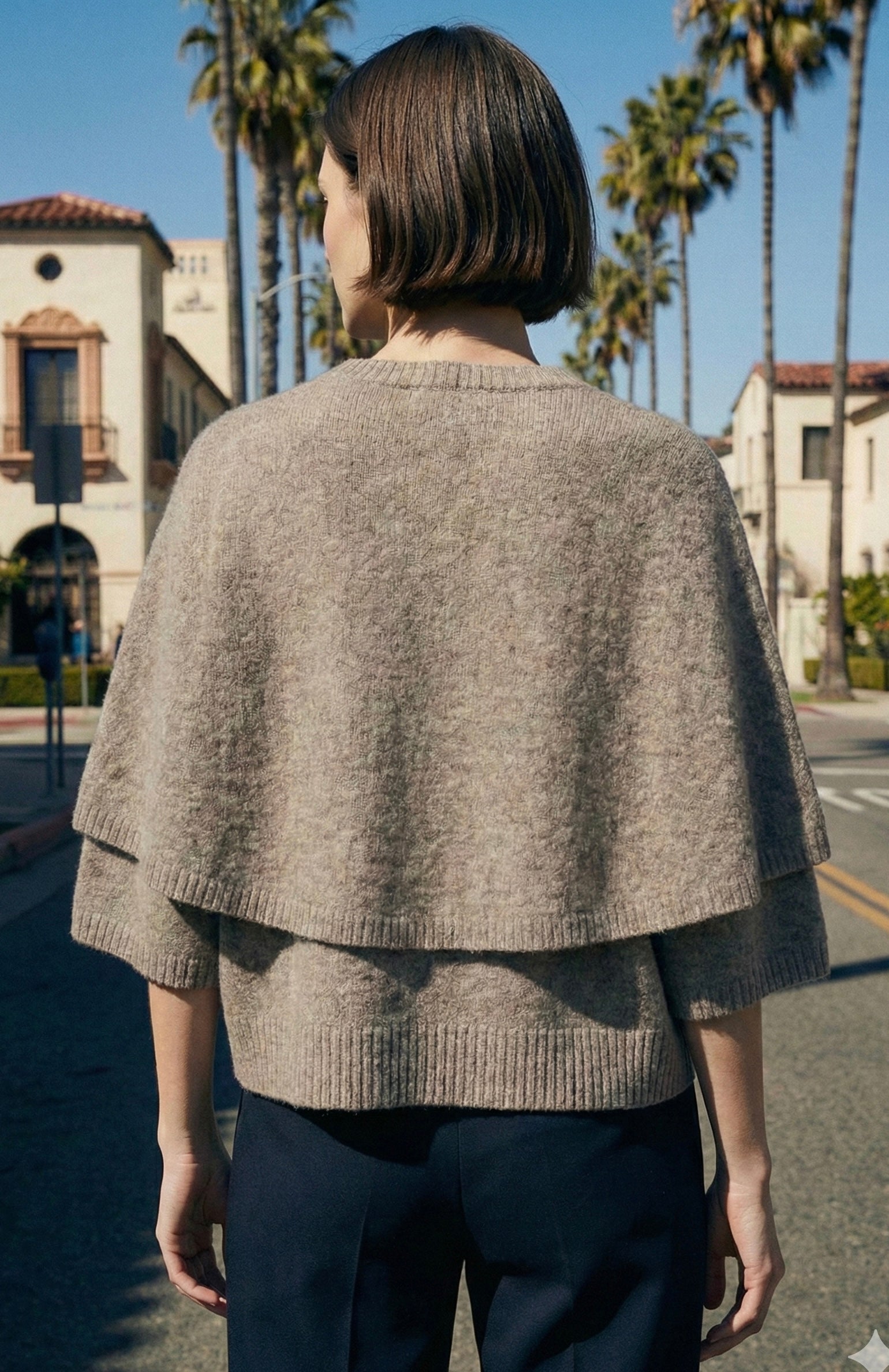 PONCHO CARDIGAN IN MAGLIA