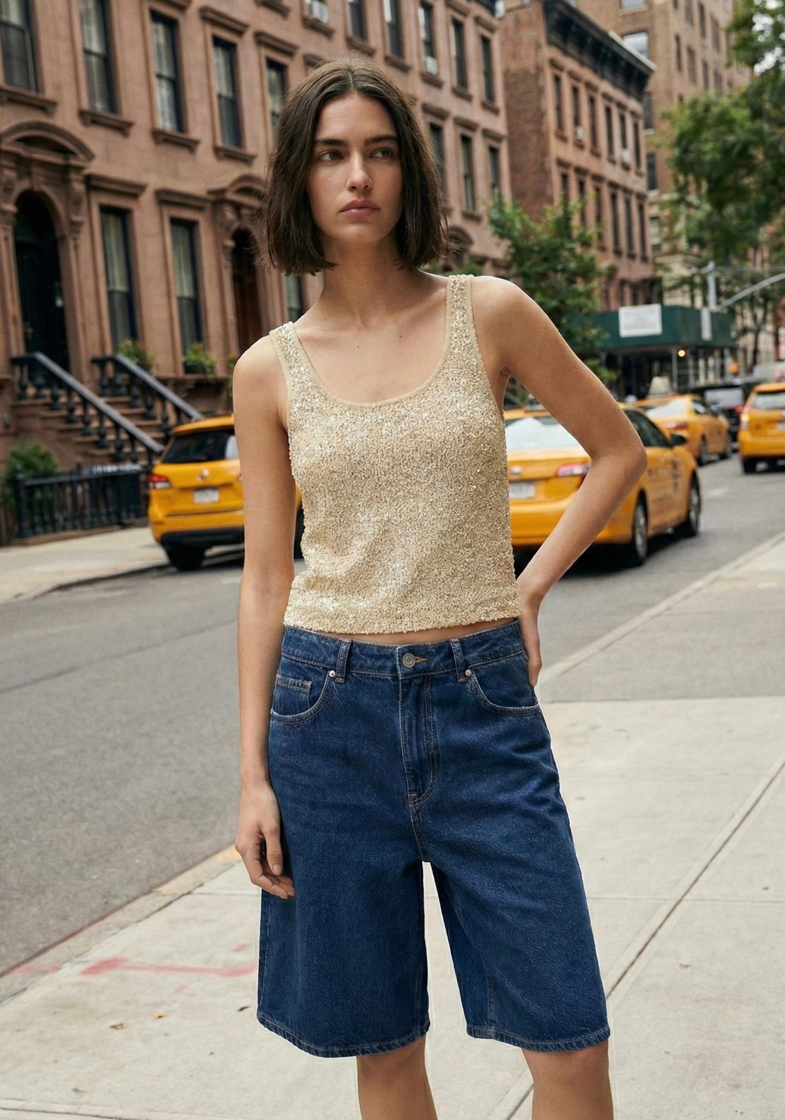 TOP EN MAILLE À SEQUINS