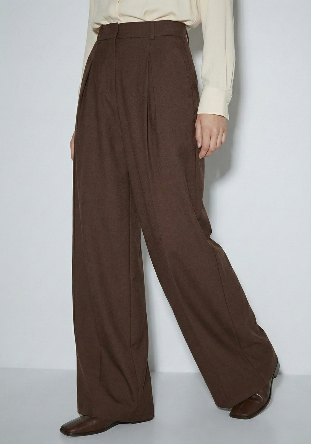 PANTALON FLUIDE À COUPE ÉVASÉE