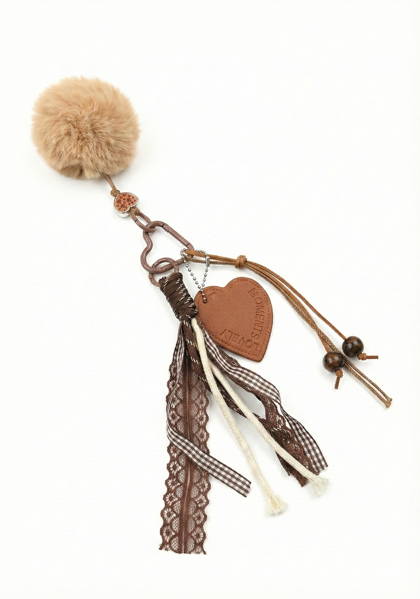 PORTE-CLÉS CŒUR À POMPON ET RUBANS
