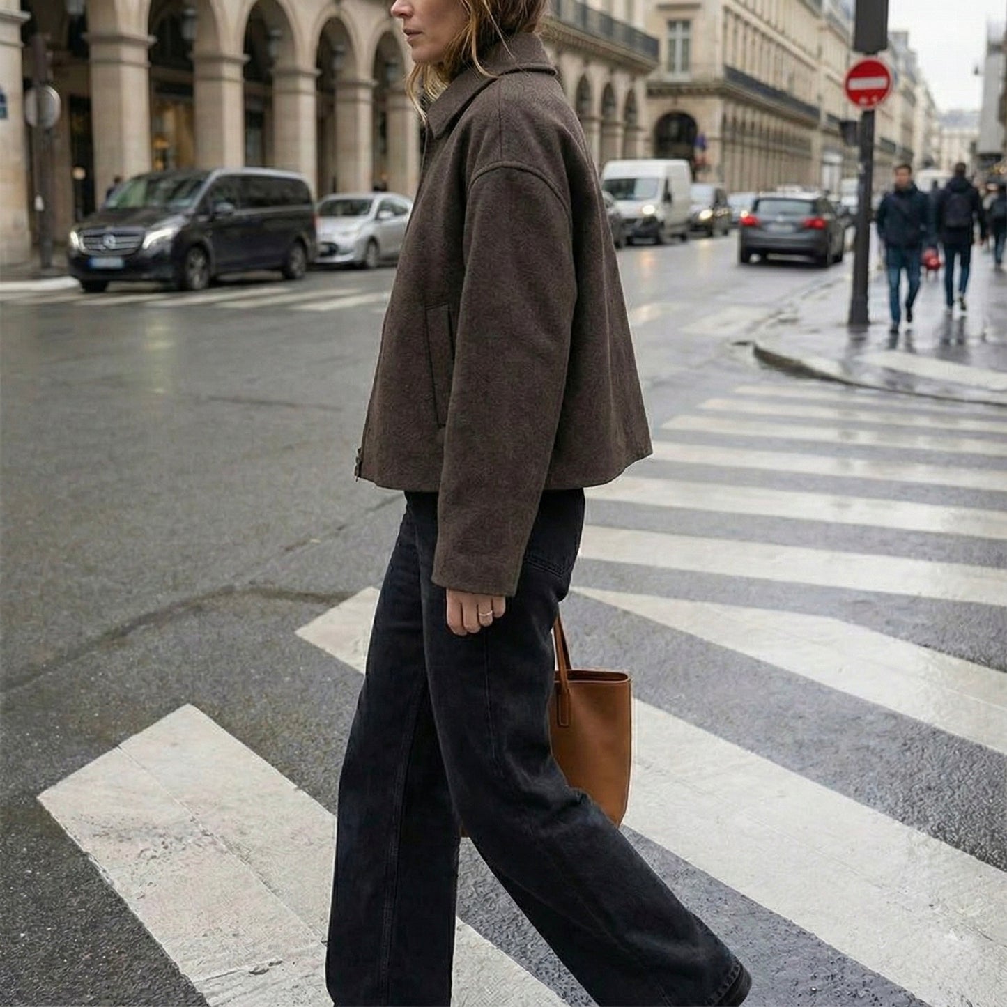 Giacca con bottoni • Donna 