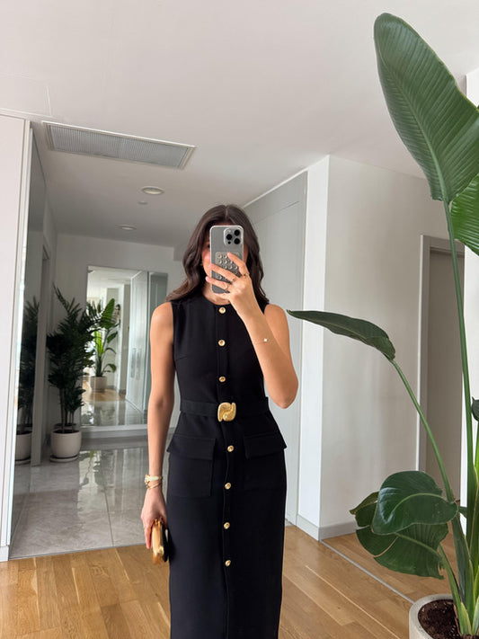 ROBE AVEC CEINTURE DORÉE