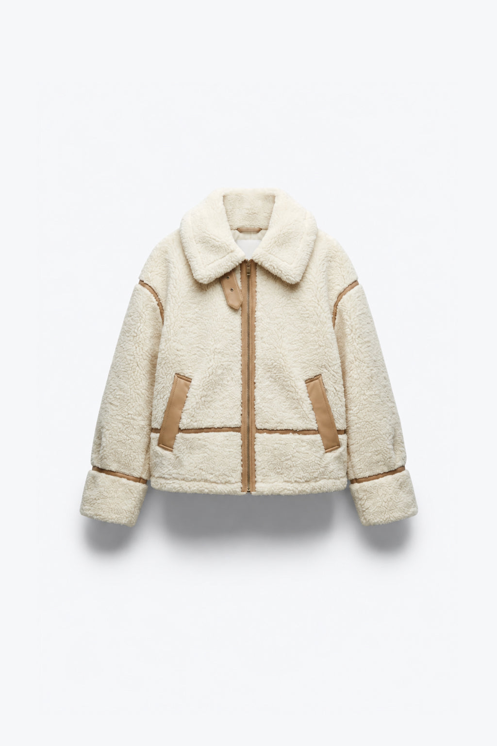 VESTE EFFET LAINE AVEC DÉTAILS CONTRASTÉS